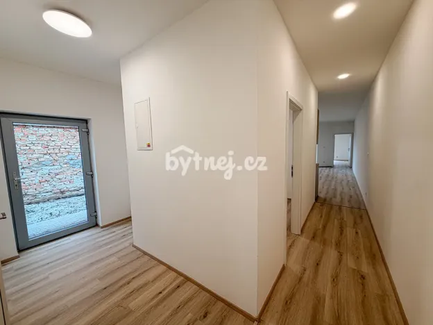 Pronájem bytu 3+kk, Brno - Dvorska, Zapletalova, 67 m2