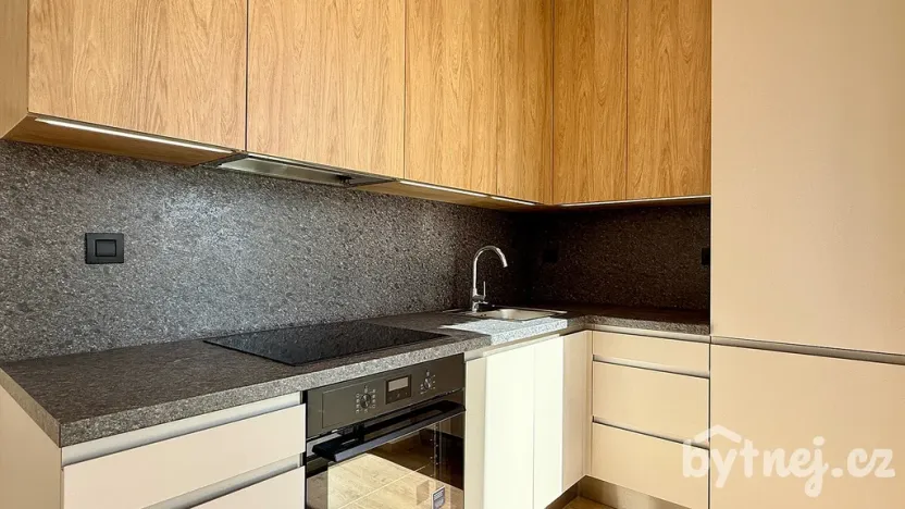 Pronájem bytu 2+kk, Olomouc - Nová Ulice, Milana Ticháka, 42 m2