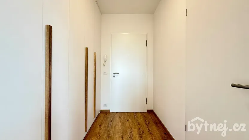 Pronájem bytu 2+kk, Olomouc - Nová Ulice, Milana Ticháka, 42 m2