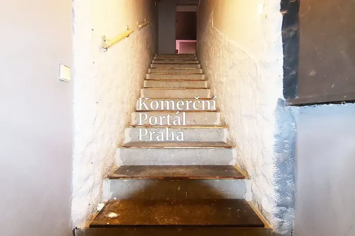 Pronájem restaurace, Praha - Vinohrady, Vocelova, 265 m2