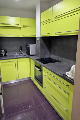 Pronájem bytu 2+kk, Praha, Lodžská, 65 m2