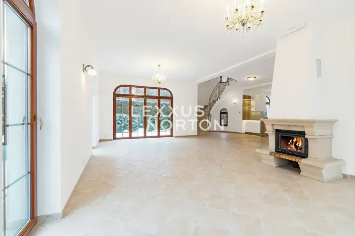 Pronájem vily, Praha - Nebušice, Nebušická, 270 m2