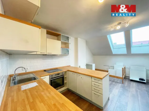 Prodej činžovního domu, Slaný, Tyršova, 246 m2