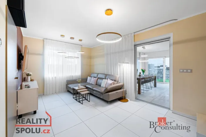 Prodej rodinného domu, Polerady, 94 m2