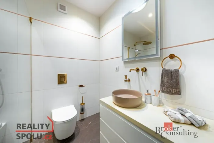 Prodej rodinného domu, Polerady, 94 m2