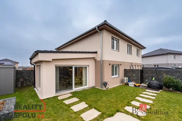 Prodej rodinného domu, Polerady, 94 m2