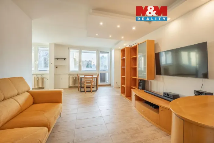 Prodej bytu 3+1, Praha - Bohnice, Dolákova, 74 m2