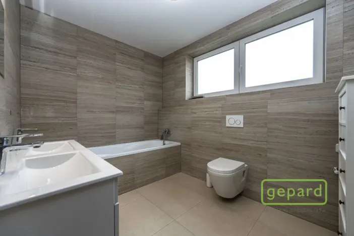 Prodej rodinného domu, Káraný, Masarykova, 123 m2