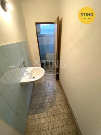 Pronájem výrobních prostor, Oskava, 950 m2