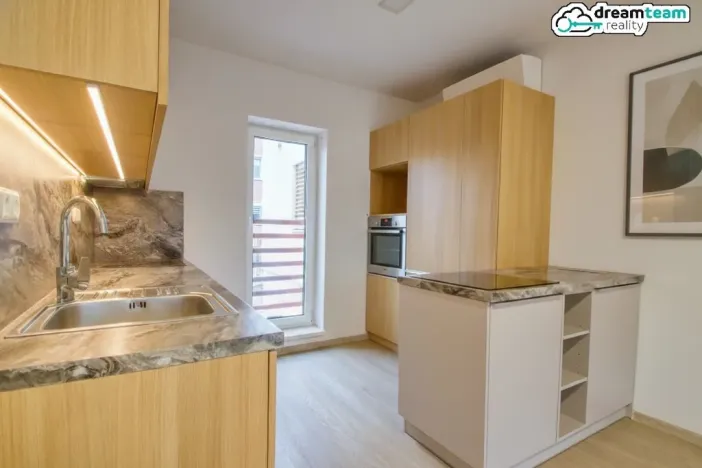 Pronájem bytu 3+kk, Valašské Meziříčí, Králova, 81 m2