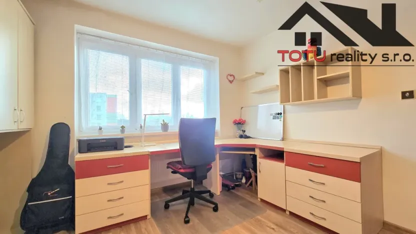 Prodej bytu 2+1, Jaroměř, Knappova, 63 m2