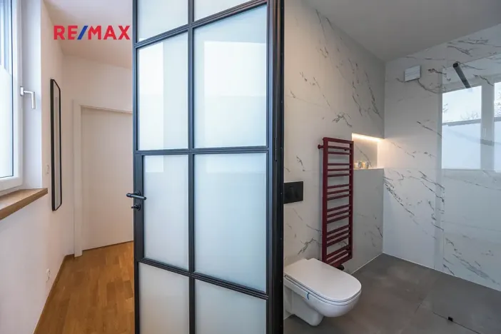 Pronájem vily, Praha - Lysolaje, 150 m2