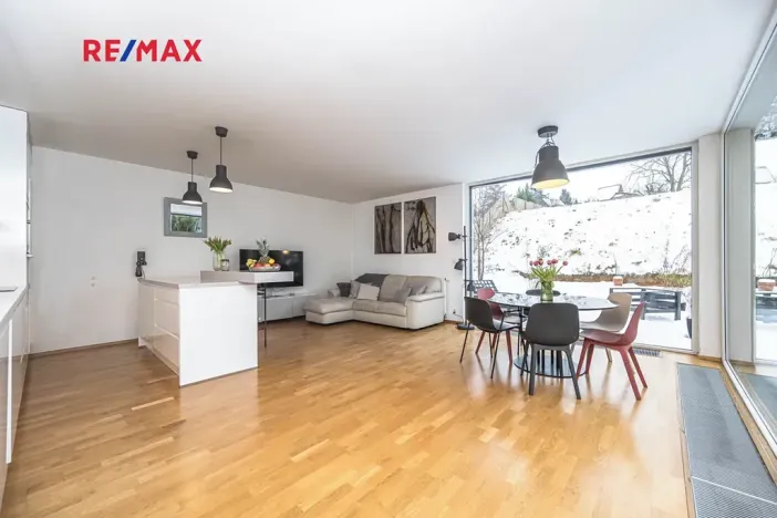 Pronájem vily, Praha - Lysolaje, 150 m2