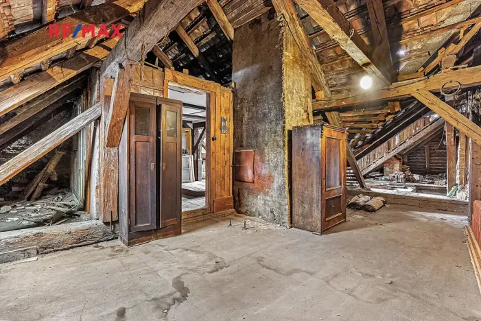 Prodej rodinného domu, Kostelec nad Černými lesy, Pražská, 250 m2