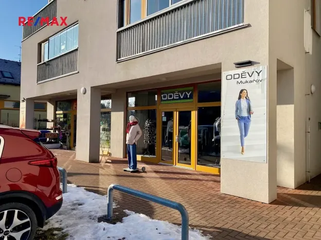 Prodej obchodního prostoru, Mukařov, Choceradská, 48 m2
