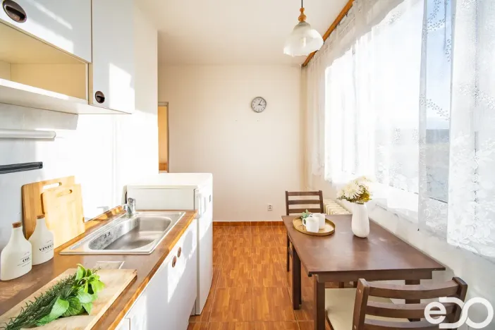 Prodej bytu 1+1, Hradec Králové, Sezemická, 32 m2