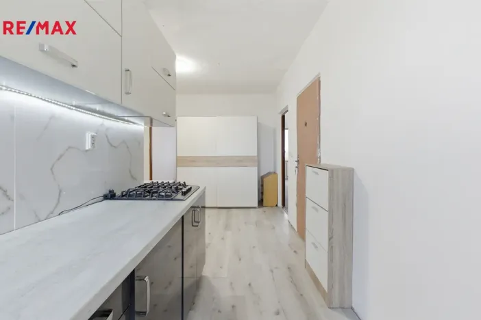 Prodej bytu 3+1, Sokolov, Švabinského, 75 m2