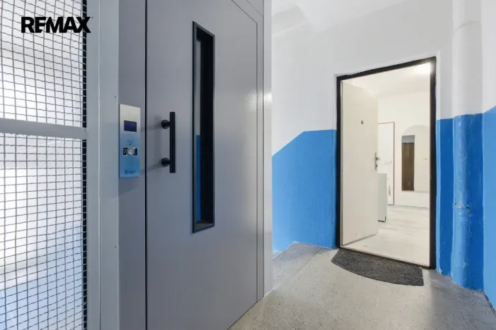 Prodej bytu 3+1, Sokolov, Švabinského, 75 m2