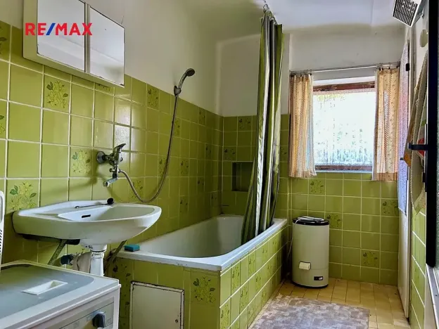 Prodej rodinného domu, Nezabudice, 410 m2