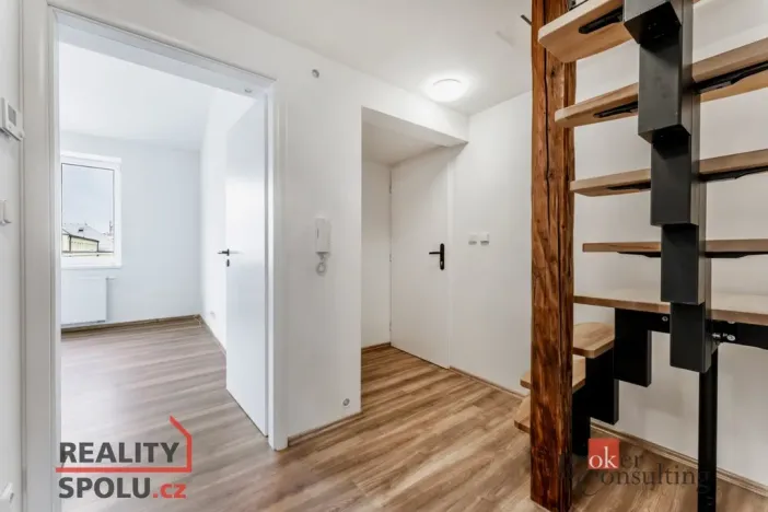 Pronájem bytu 2+kk, Pardubice - Zelené Předměstí, Svobody, 48 m2