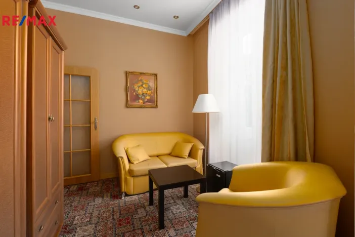 Prodej ubytování, Karlovy Vary, Na Vyhlídce, 1580 m2