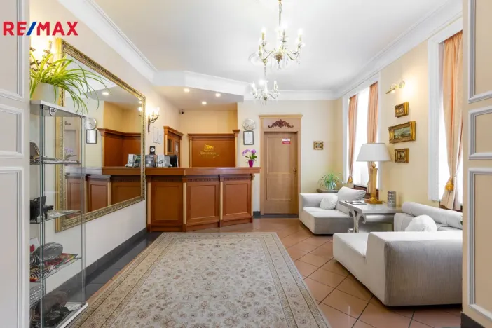 Prodej ubytování, Karlovy Vary, Na Vyhlídce, 1580 m2