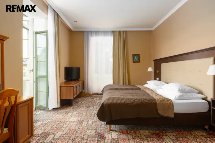 Prodej ubytování, Karlovy Vary, Na Vyhlídce, 1580 m2