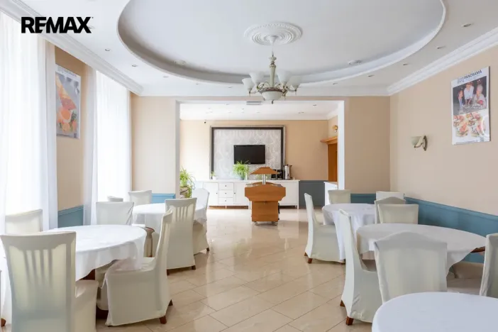 Prodej ubytování, Karlovy Vary, Na Vyhlídce, 1580 m2