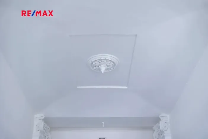 Prodej rodinného domu, Jaroměř, Husova, 700 m2