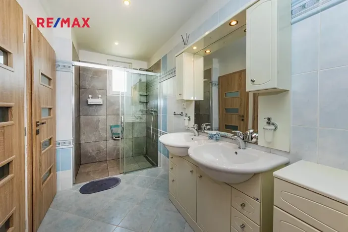 Prodej bytu 4+1, Příbram, Růžová, 143 m2