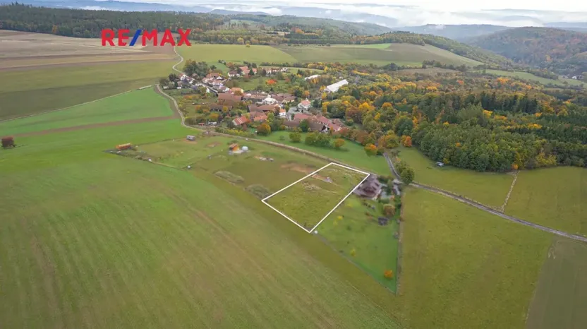 Prodej pozemku pro bydlení, Úsuší, 3002 m2