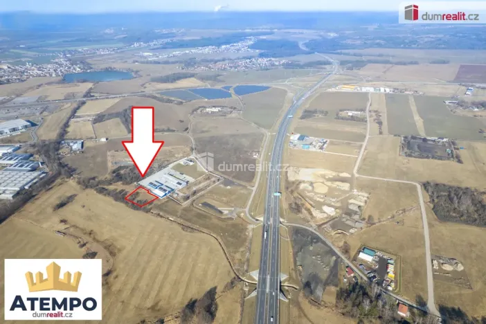 Prodej komerčního pozemku, Hůry, 2534 m2