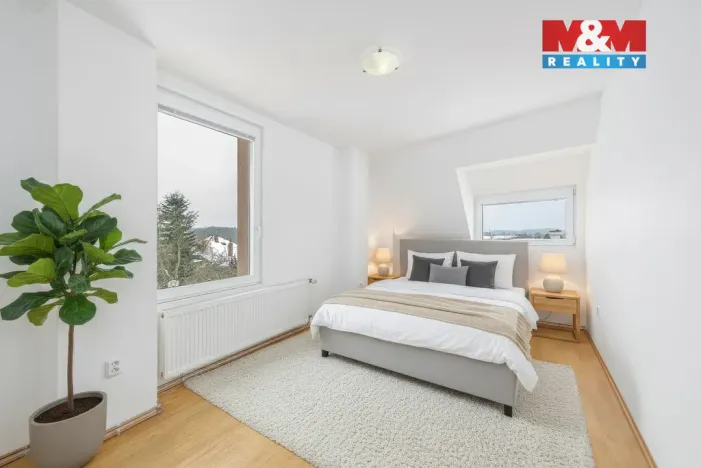 Prodej bytu 3+1, Čáslav - Čáslav-Staré Město, Na Kozinci, 102 m2