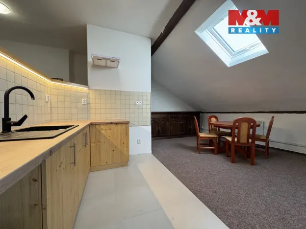 Pronájem kanceláře, Bechyně, Písecká, 48 m2