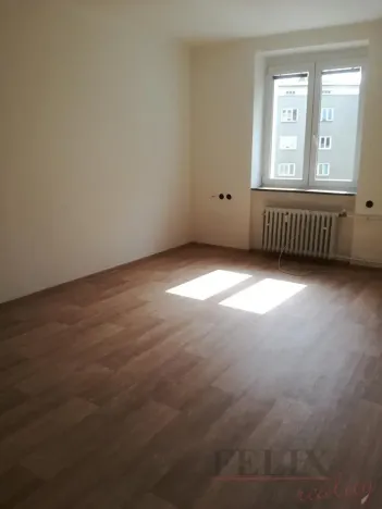 Pronájem bytu 2+1, Olomouc, Kaštanová, 61 m2