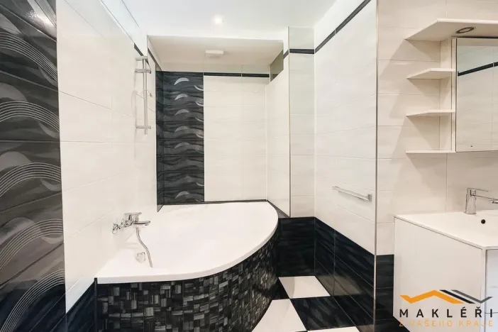 Pronájem bytu 2+1, Nová Bystřice, K. H. Borovského, 61 m2