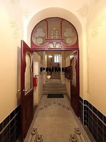 Pronájem bytu 2+kk, Praha - Vinohrady, Na Kozačce, 42 m2