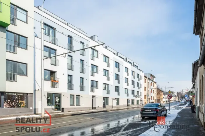 Pronájem bytu 1+kk, Brno - Židenice, Táborská, 37 m2