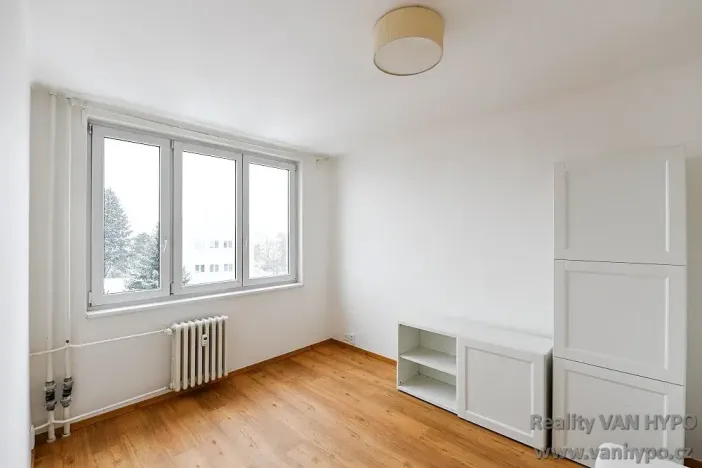 Pronájem bytu 2+kk, Praha - Letňany, Třinecká, 39 m2