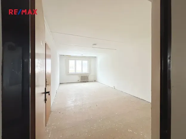 Prodej komerční nemovitosti, Kraslice, Palackého, 1800 m2