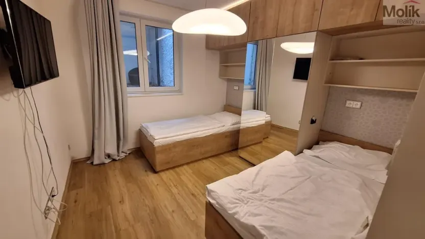 Prodej činžovního domu, Teplice, Laubeho náměstí, 425 m2