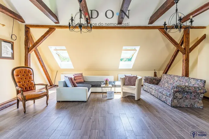 Pronájem rodinného domu, Třinec, 360 m2