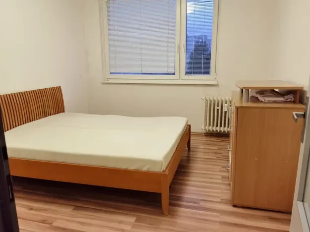 Pronájem bytu 3+1, Praha, Proutěná, 72 m2