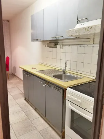 Pronájem bytu 3+1, Praha, Proutěná, 72 m2
