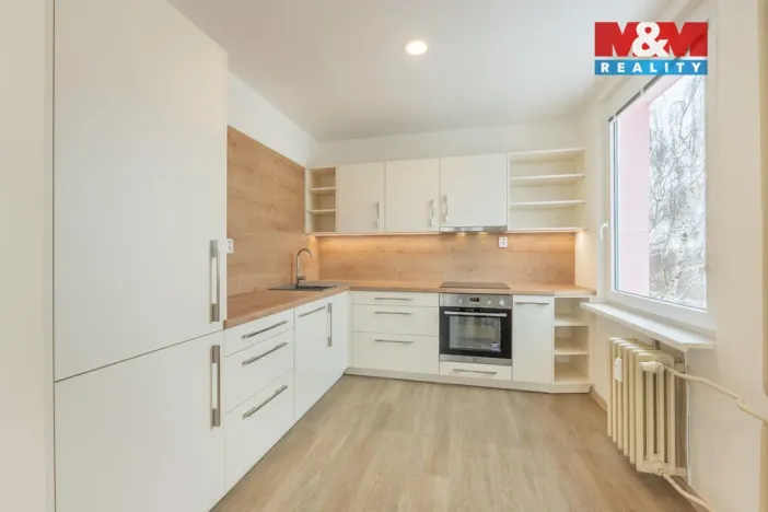 Prodej bytu 1+kk, Kladno, Štechova, 49 m2