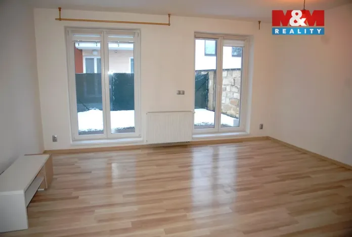 Pronájem bytu 2+kk, Jičín - Valdické Předměstí, Zahradní, 45 m2