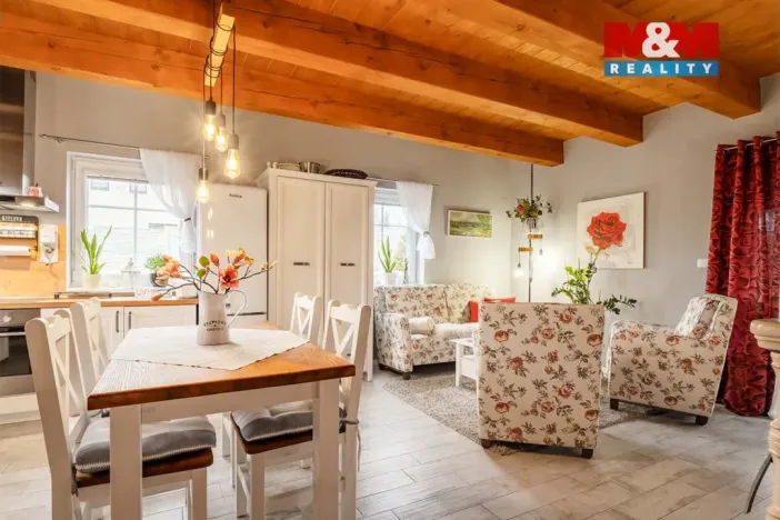 Prodej rodinného domu, Nový Bor - Janov, 106 m2