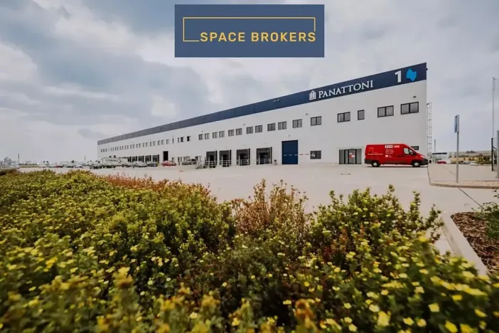 Pronájem skladu, Mošnov, 4084 m2