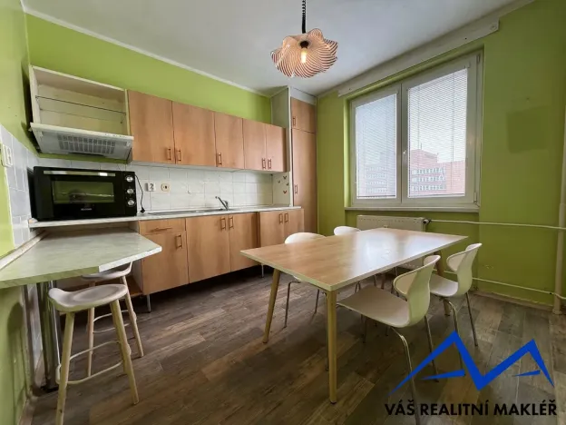 Prodej bytu 1+1, Orlová, Masarykova třída, 41 m2