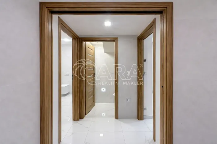 Pronájem bytu 2+kk, Praha - Karlín, Sokolovská, 48 m2